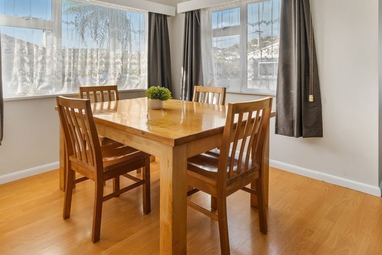 Photo of property in 16 Bledisloe Avenue, Stoke, Nelson, 7011