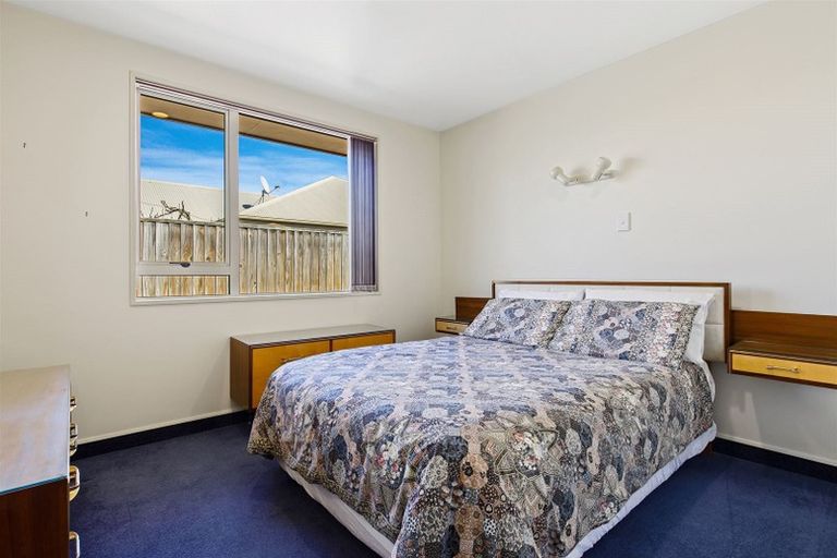 Photo of property in 26 Glencullen Drive, Casebrook, Christchurch, 8051