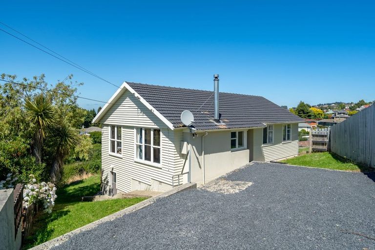 Photo of property in 27 Hanlon Street, Halfway Bush, Dunedin, 9010