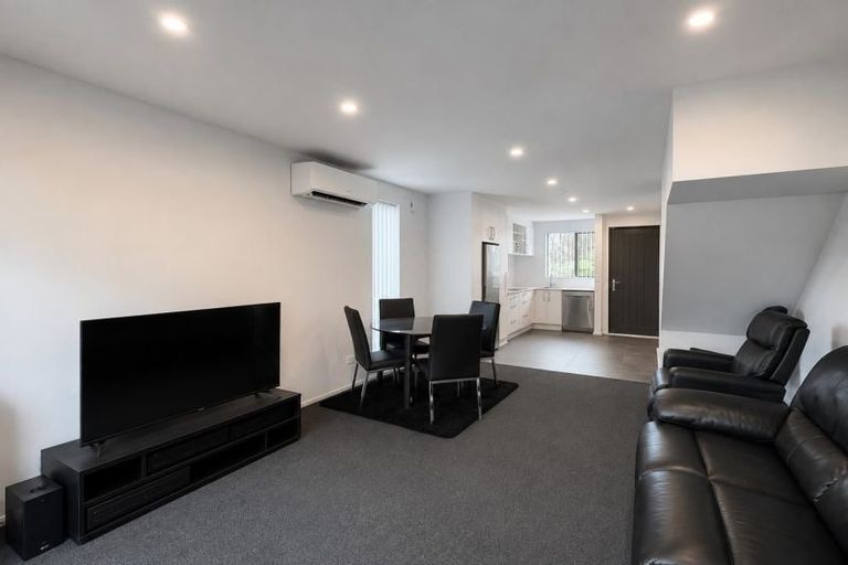 Photo of property in 6/129 Sherborne Street, St Albans, Christchurch, 8014
