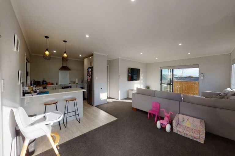 Photo of property in 236b Dominion Road, Red Hill, Papakura, 2110