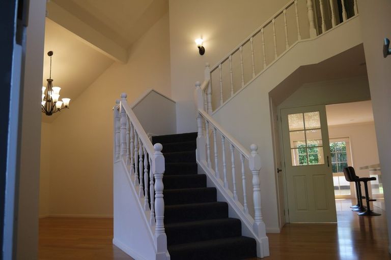 Photo of property in 10 Corriedale Place, Somerville, Auckland, 2014