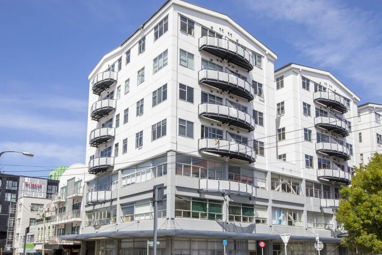Photo of property in City Lodge, 702/115 Vivian Street, Te Aro, Wellington, 6011