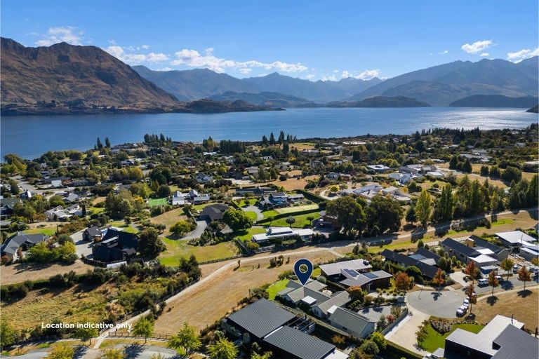 Photo of property in 28 Greenbelt Place, Wanaka, 9305