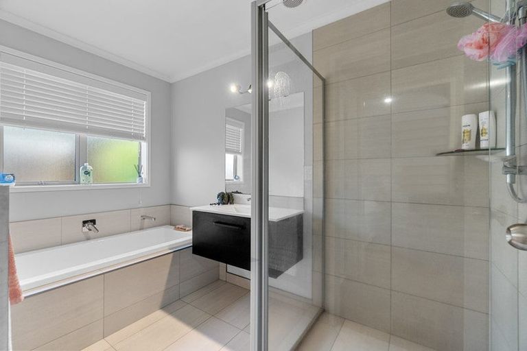 Photo of property in 15 Gregson Drive, Huntly, 3700