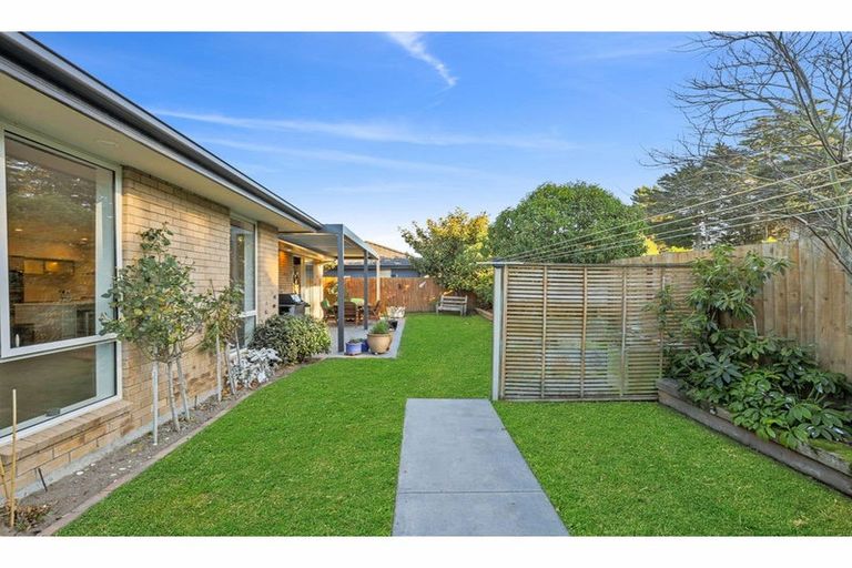 Photo of property in 24 Reka Street, Parklands, Christchurch, 8083