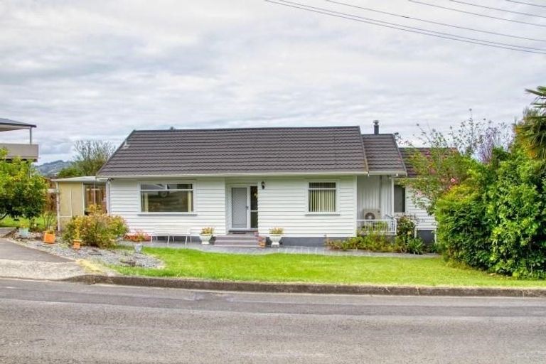 Photo of property in 3 Belgium Terrace, Mangapapa, Gisborne, 4010