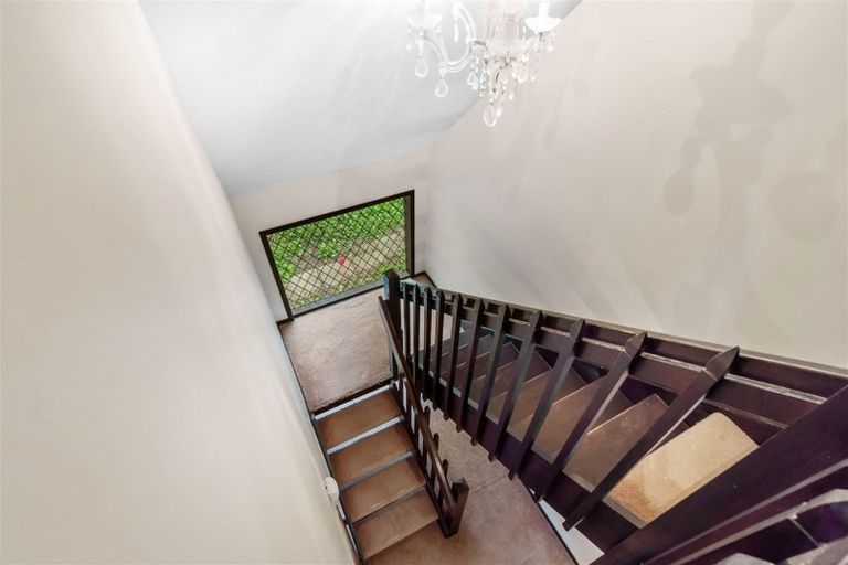 Photo of property in 2/4 Gleneagles Terrace, Ilam, Christchurch, 8053