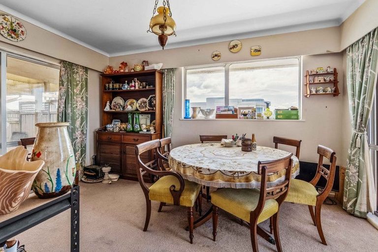 Photo of property in 395a Oceanbeach Road, Mount Maunganui, 3116