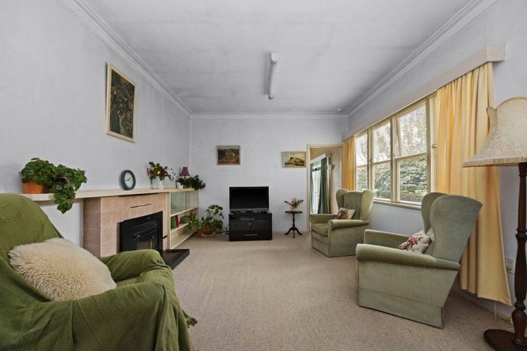 Photo of property in 9 Chester Place, Taradale, Napier, 4112