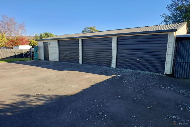 Photo of property in 6 Michael Street, Waimate, 7924