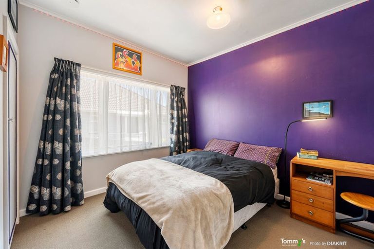 Photo of property in 9 Izard Road, Khandallah, Wellington, 6035