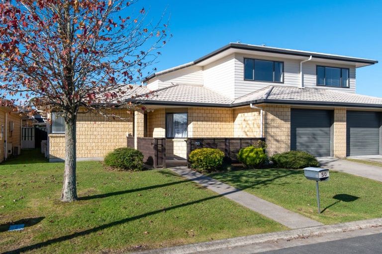 Photo of property in 50/64 Kawaha Point Road, Kawaha Point, Rotorua, 3010