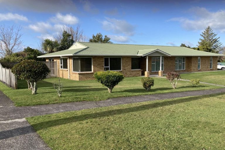 Photo of property in 2a Hamlet Street, Stratford, 4332