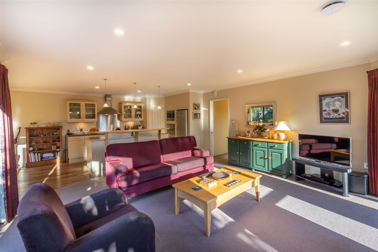 Photo of property in 55 Marble Wood Drive, Papanui, Christchurch, 8053