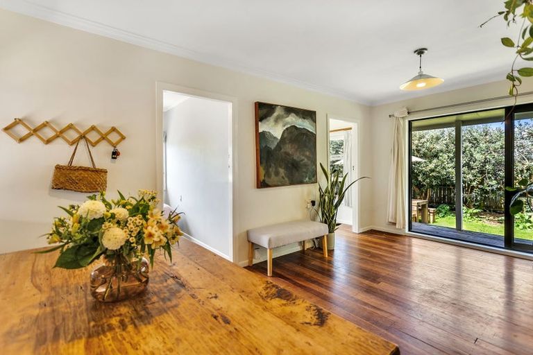 Photo of property in 18 Sarah Avenue, Whitianga, 3510