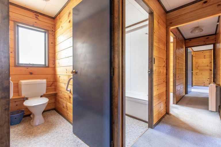 Photo of property in 39 Rangiamohia Road, Turangi, 3334