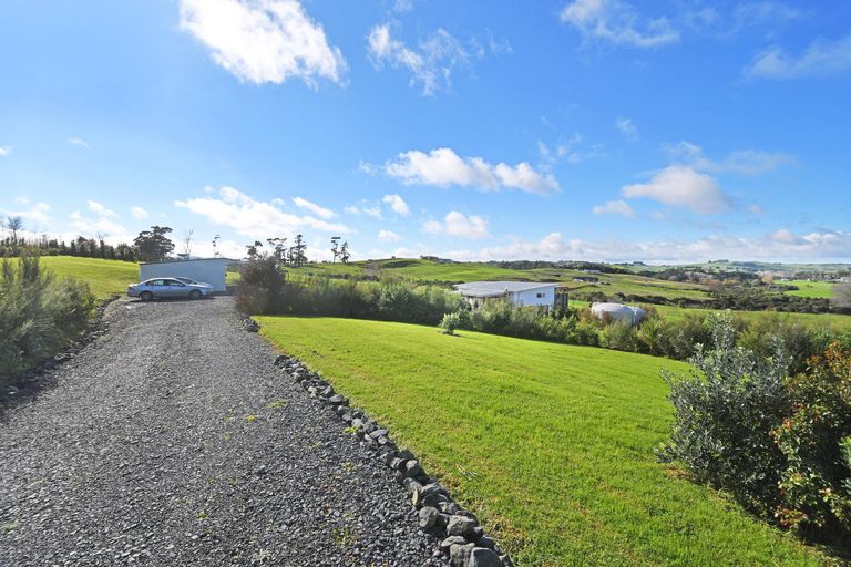 Photo of property in 64 Brown Road, Hakaru, Kaiwaka, 0573