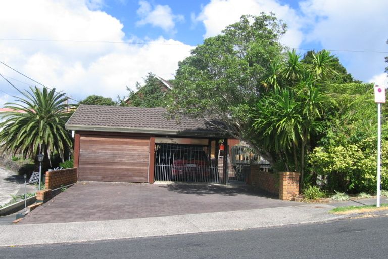 Photo of property in 28 Belmont Terrace, Milford, Auckland, 0620