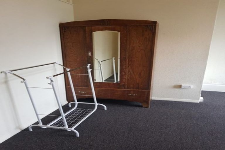 Photo of property in 71 Nairn Street, Mount Cook, Wellington, 6011