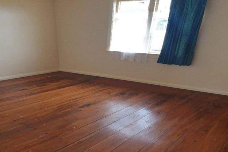 Photo of property in 4 Meredith Street, Patea, 4520