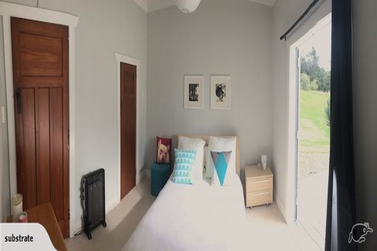 Photo of property in 93a Shaw Road, Oratia, Auckland, 0604