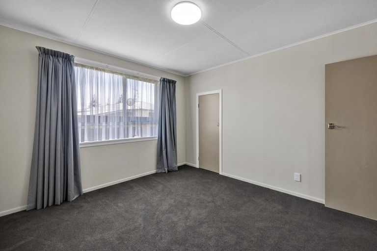 Photo of property in 133 Broadway, Waitara, 4320