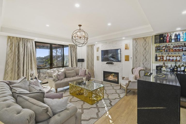 Photo of property in 37 Saint Maroun Rise, The Gardens, Auckland, 2105