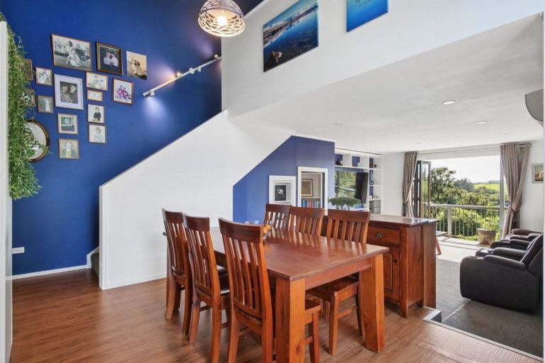 Photo of property in 10 Lochinvar Place, Hairini, Tauranga, 3112