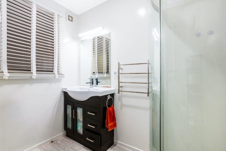 Photo of property in 77 Eskdale Road, Papakowhai, Porirua, 5024