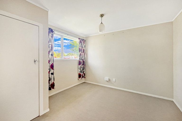 Photo of property in 4 Toi Grove, Turangi, 3334
