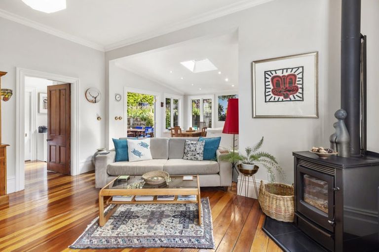 Photo of property in 52 Reuben Avenue, Brooklyn, Wellington, 6021