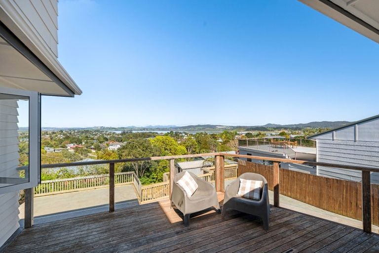 Photo of property in 20 Commins Road, Onerahi, Whangarei, 0110