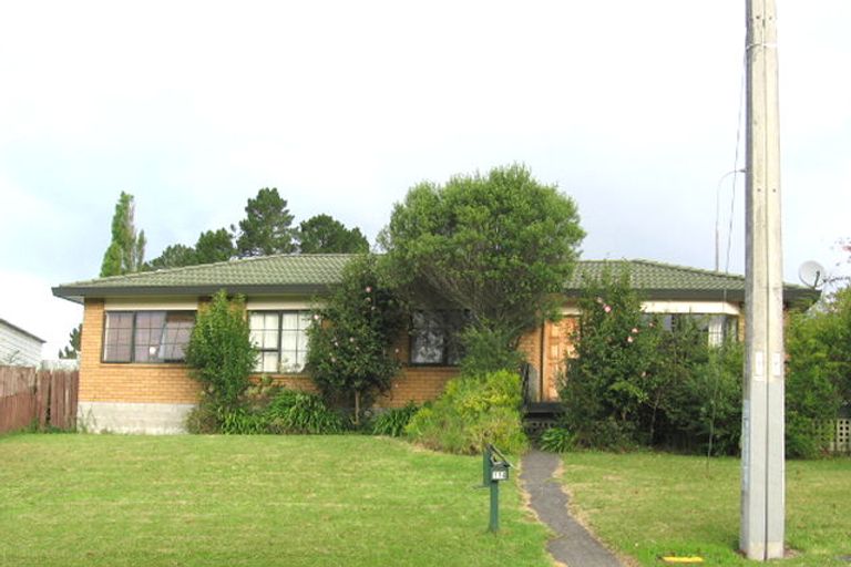 Photo of property in 114 Glen Road, Ranui, Auckland, 0612