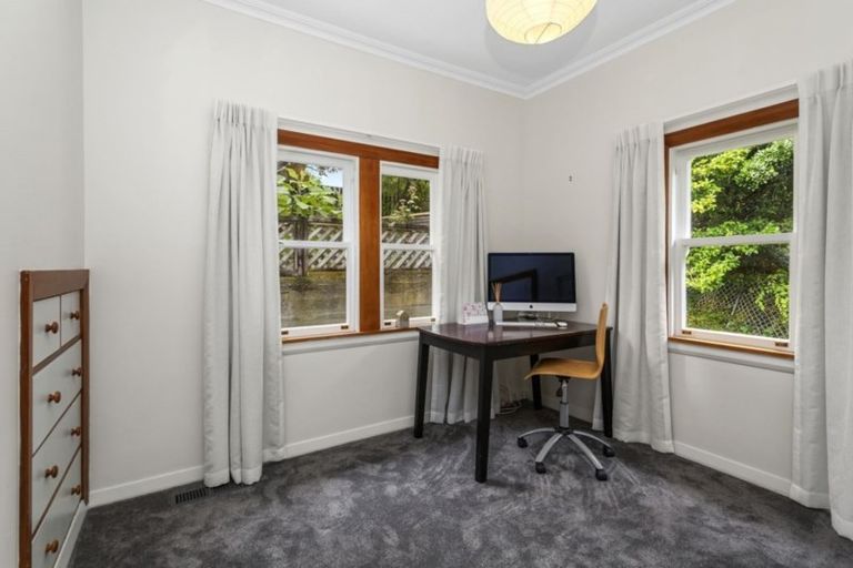 Photo of property in 28 Handyside Street, Tawa, Wellington, 5028