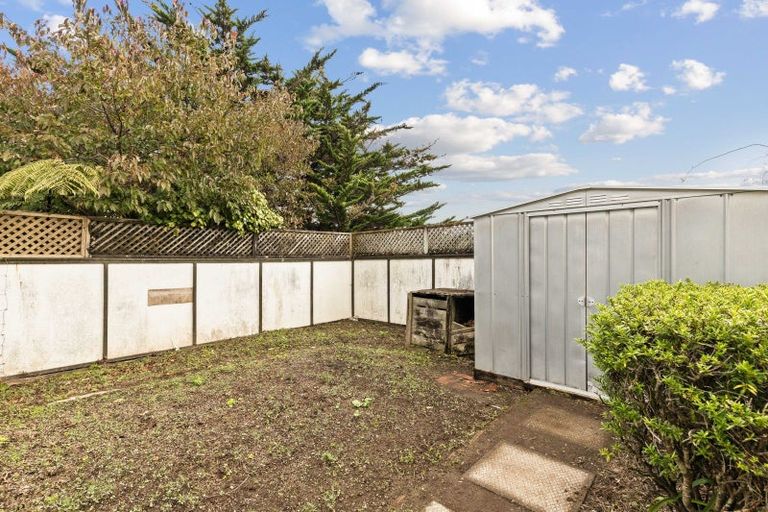 Photo of property in 9 Kapu Grove, Whalers Gate, New Plymouth, 4310