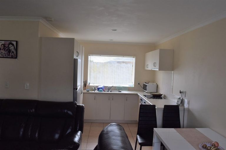 Photo of property in 27 Carrick Glen Avenue, Flat Bush, Auckland, 2019