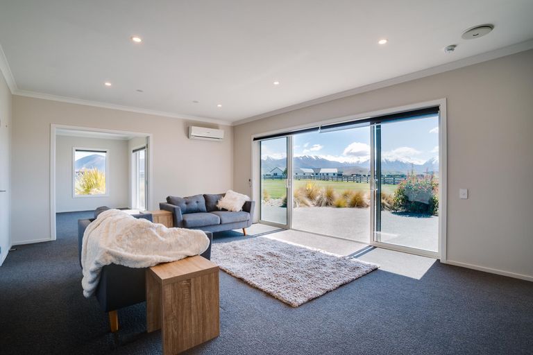 Photo of property in 5 Homestead Avenue, Twizel, 7999