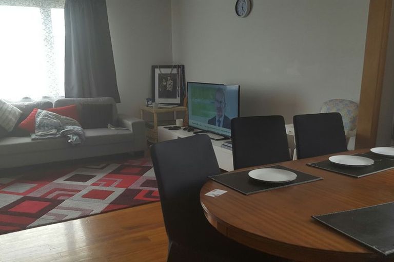 Photo of property in 16 Claymore Street, Manurewa, Auckland, 2102