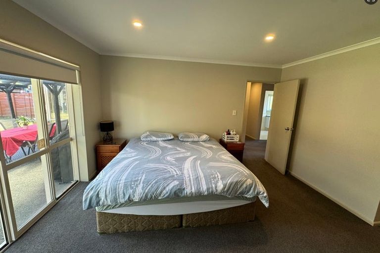 Photo of property in 16 Speyside Crescent, Flat Bush, Auckland, 2016