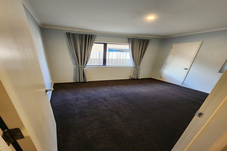 Photo of property in 2 Rawei Place, Harewood, Christchurch, 8051