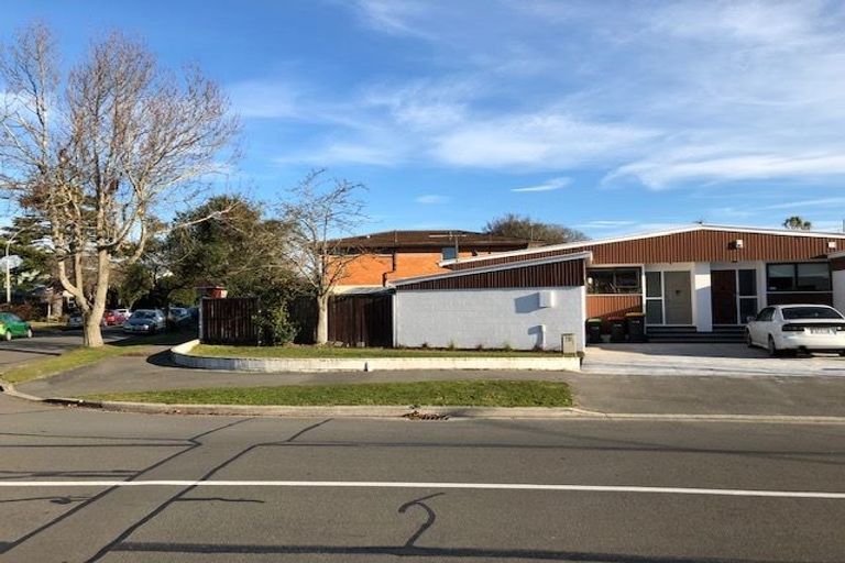 Photo of property in 45 Deepdale Street, Burnside, Christchurch, 8053