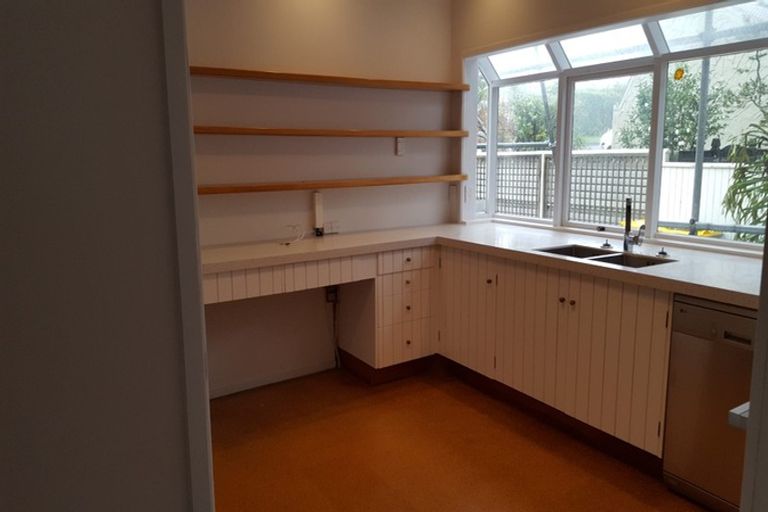 Photo of property in 1/10 Rewiti Avenue, Takapuna, Auckland, 0622