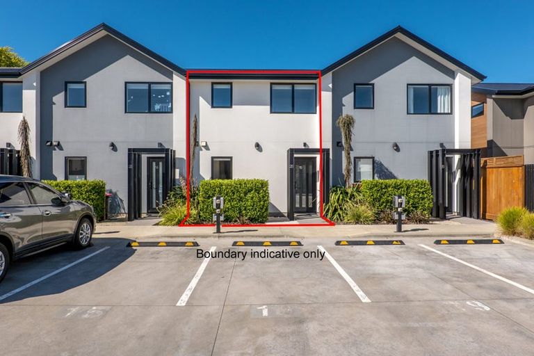 Photo of property in 15/25 Hargest Crescent, Sydenham, Christchurch, 8023