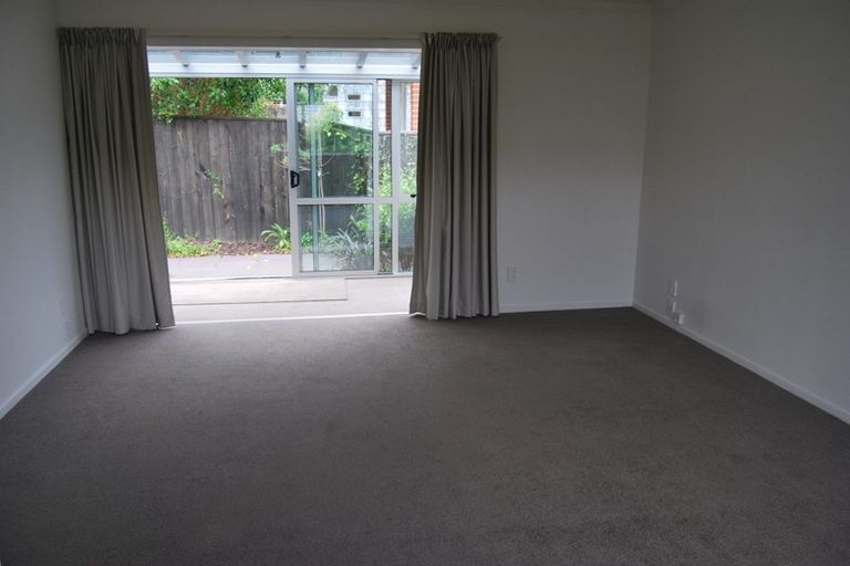 Photo of property in 3/49 Dominion Street, Takapuna, Auckland, 0622