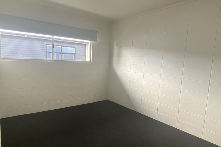 Photo of property in 2/21 Edgecumbe Street, Whitiora, Hamilton, 3200