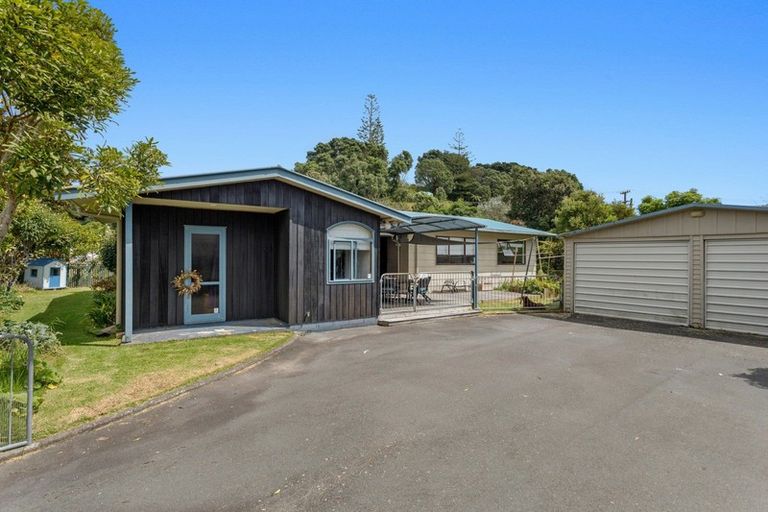 Photo of property in 10 Bluett Road, Ohope, 3121