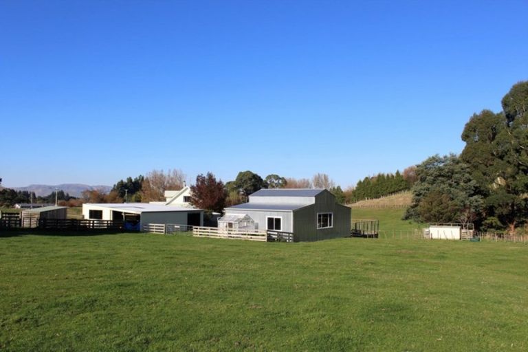 Photo of property in 10 Rule Road, Dannevirke, 4930