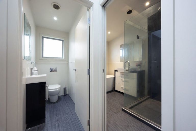 Photo of property in 140a Solar Road, Glen Eden, Auckland, 0602