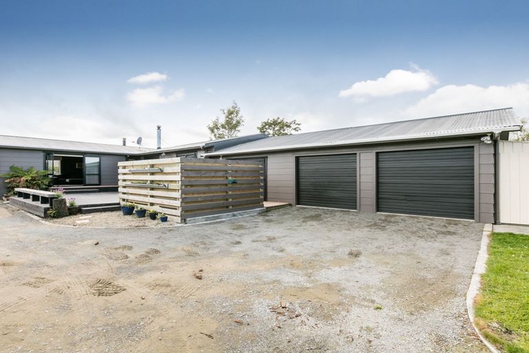 Photo of property in 61 Severn Street, Rongotea, 4476